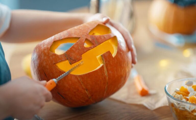 Dynia na Halloween: Najlepsze Wzory i Pomysły